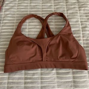 Lululemon sorts bra size 12